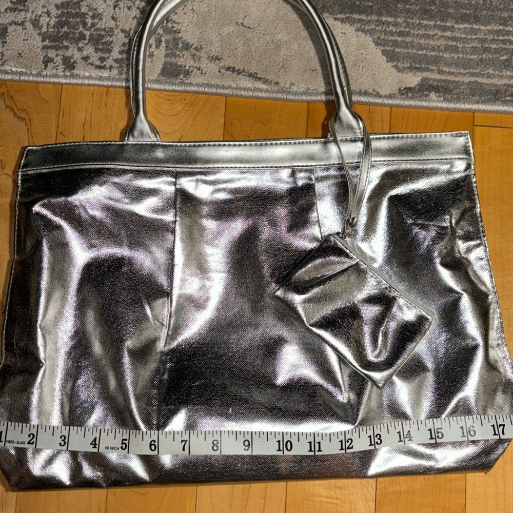 Clinique Large Shopping Tote Shoulder Bag Silver  With Wristlet